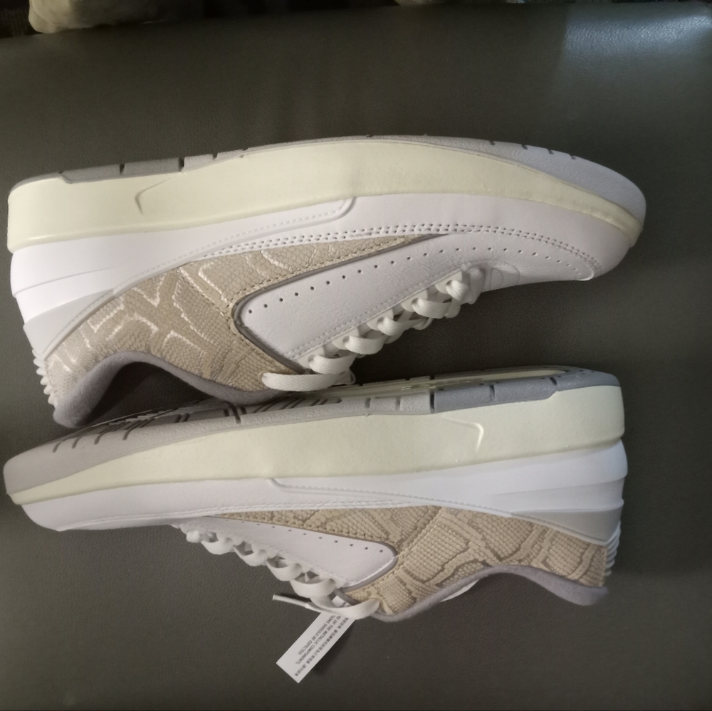 Jordan 2 Low Retro Python - Picture 3 of 7